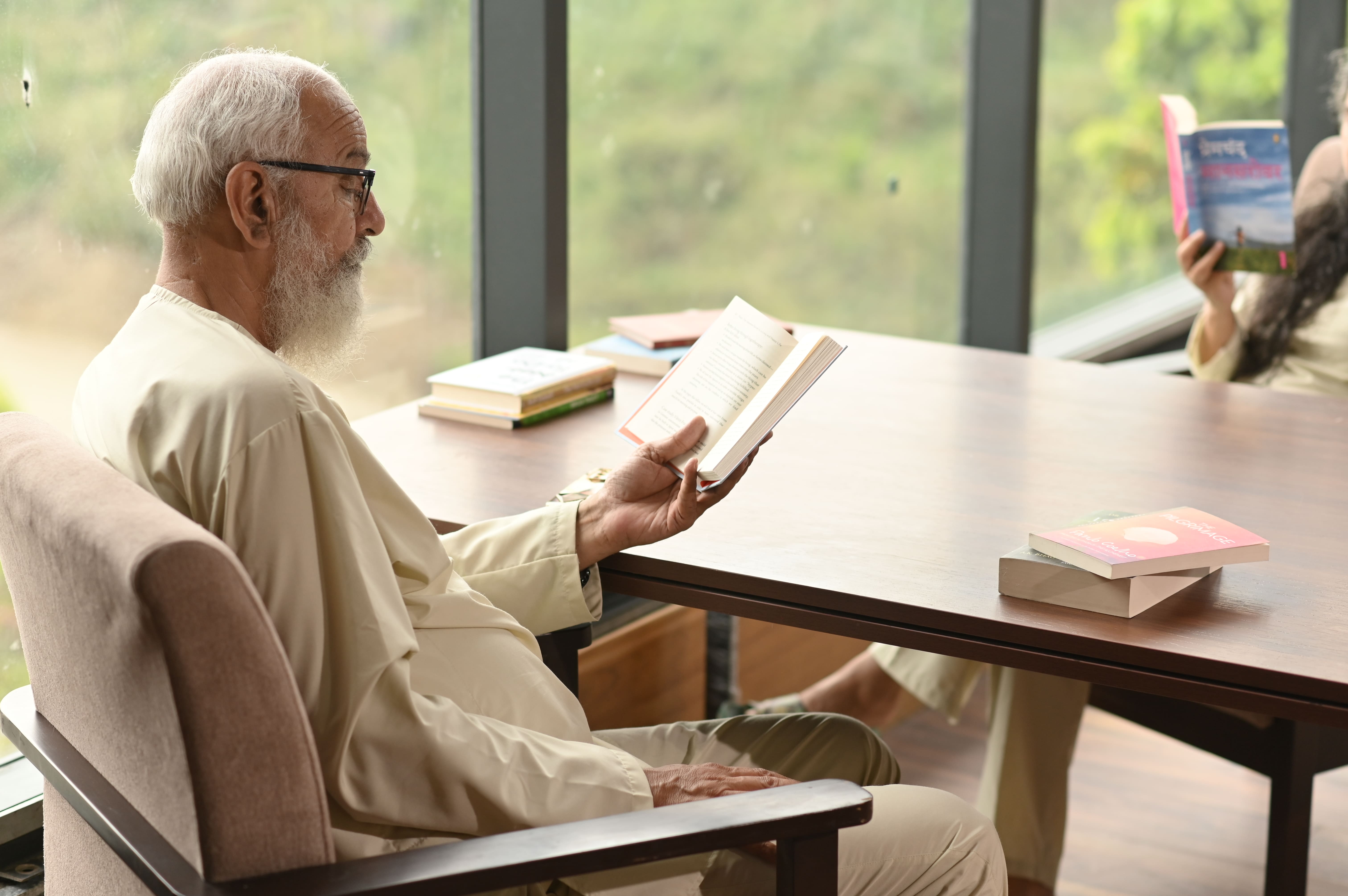 Library & Contemplative Lounge